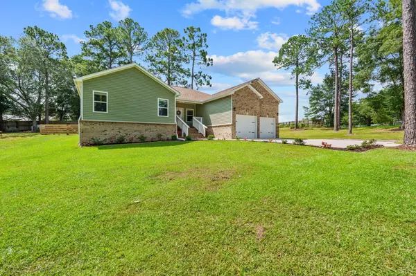 Defuniak Springs, FL 32433,5268 FL-83