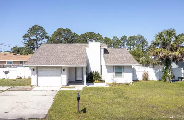 Panama City Beach, FL 32407,911 Pelican Place
