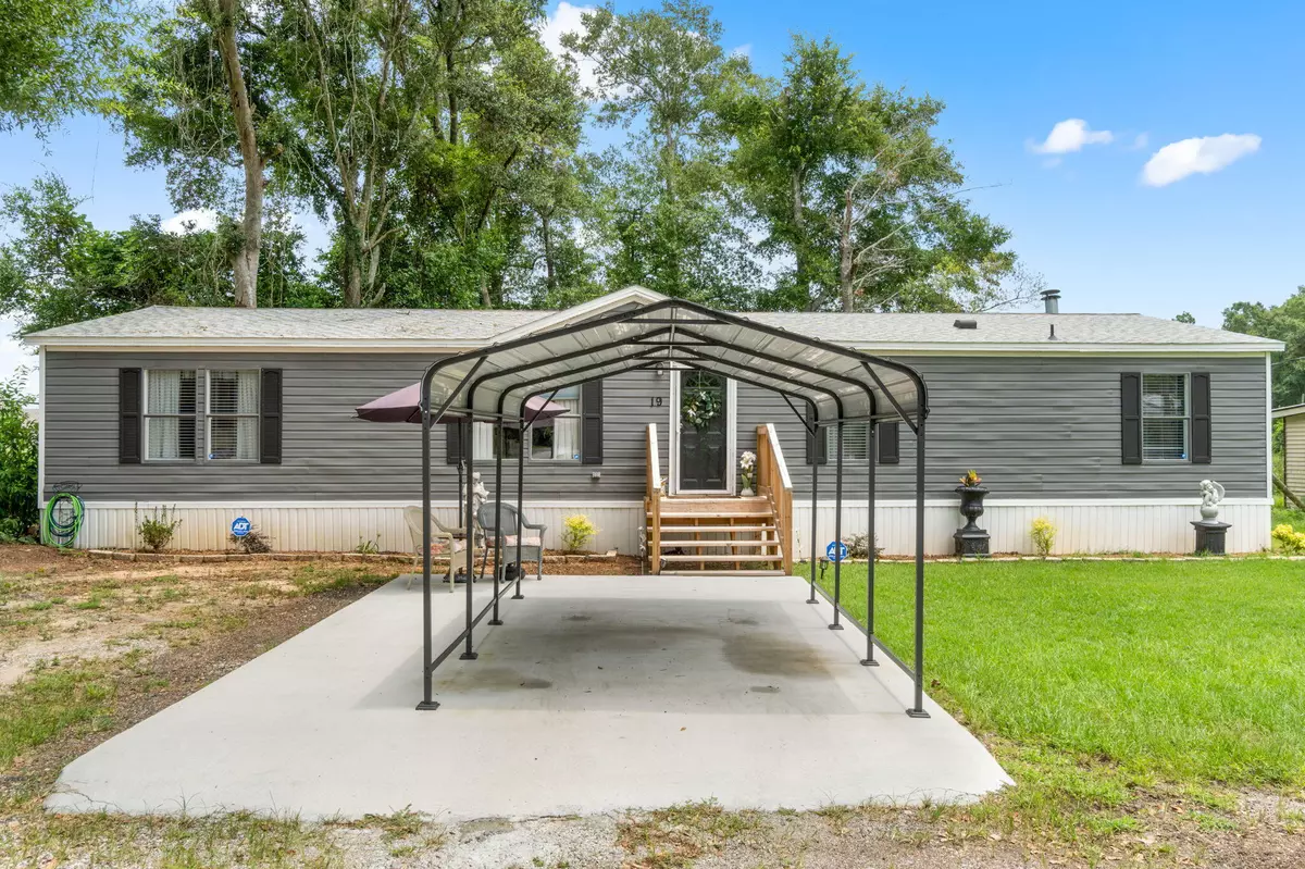 Pensacola, FL 32514,8916 Chemstrand Road  #19
