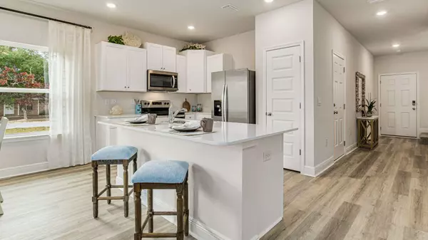 Gulf Breeze, FL 32563,2575 Cliff Hollow Circle