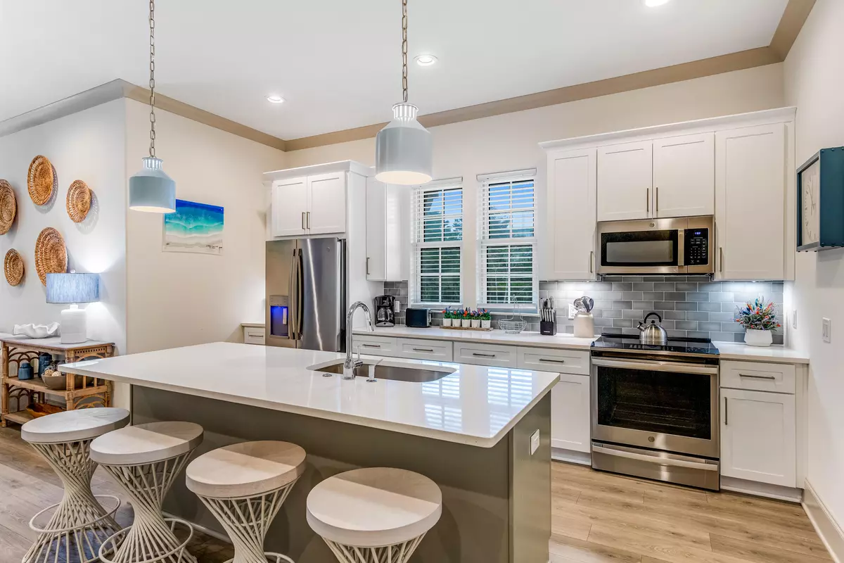 Santa Rosa Beach, FL 32459,70 Martha's Lane #1-205