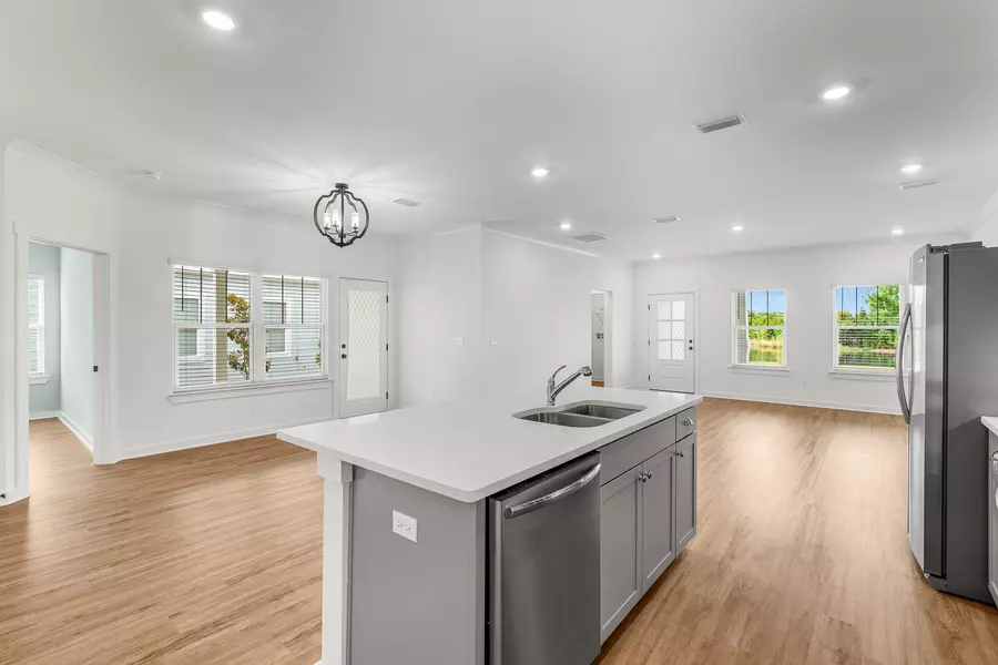 2409 Rushes Avenue, Panama City, FL 32405