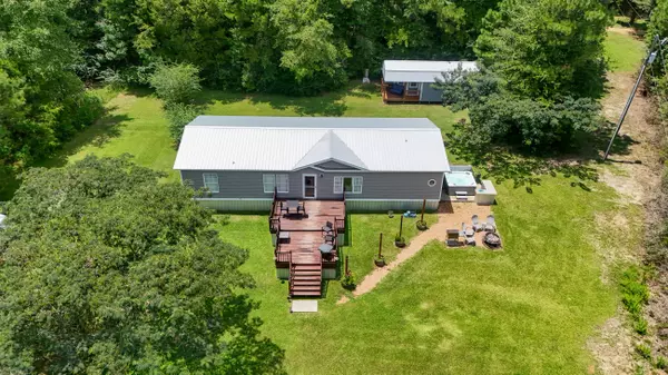 Defuniak Springs, FL 32435,60 Tyner Lane