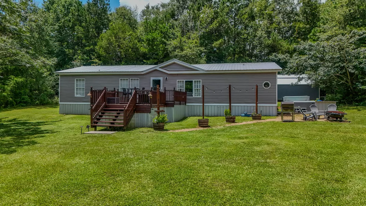 Defuniak Springs, FL 32435,60 Tyner Lane