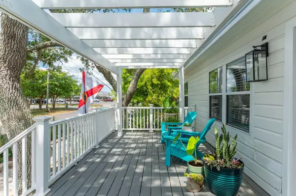 Fort Walton Beach, FL 32548,40 & 38 NE Irwin Avenue