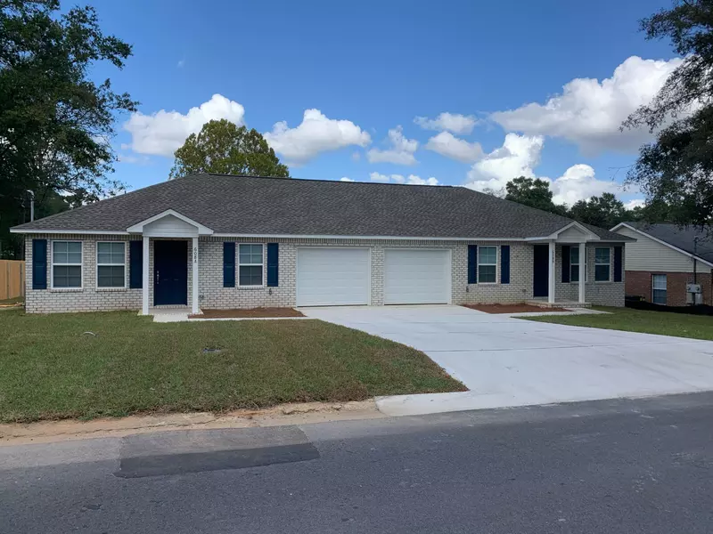 608 Lee Avenue  #B, Crestview, FL 32539