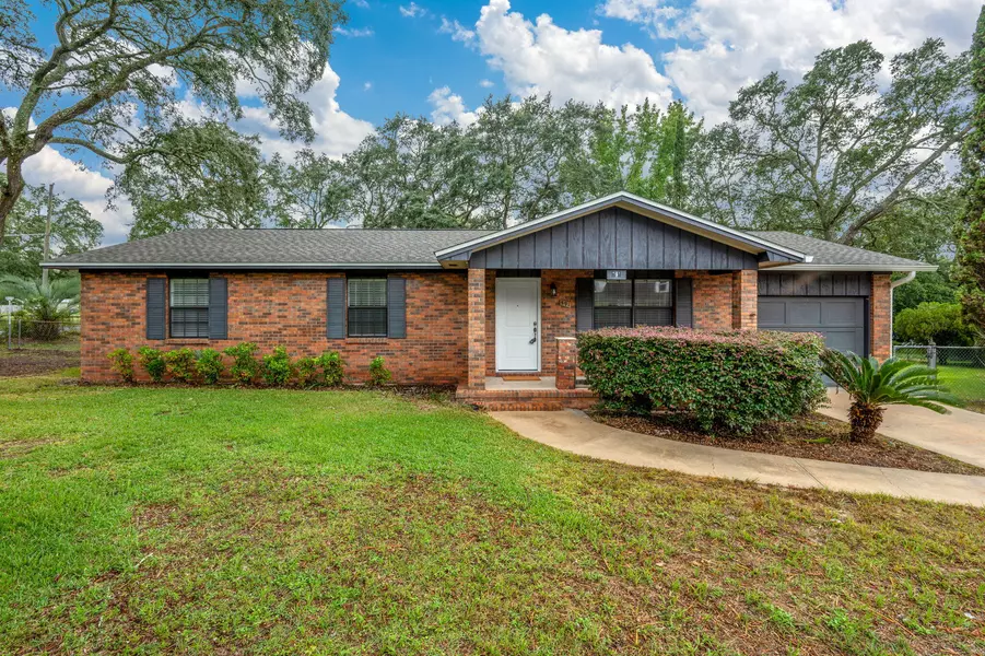 391 Iowa Street, Valparaiso, FL 32580
