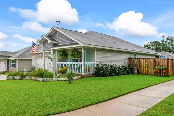 Pensacola, FL 32526,6177 Native Dancer Way Way