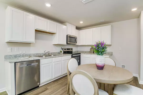 Milton, FL 32583,6381 Firefly Drive