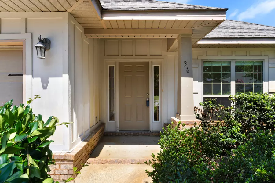 36 Dickens Drive, Freeport, FL 32439