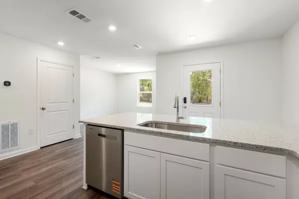 Defuniak Springs, FL 32433,249 E Tiger Lily Lane