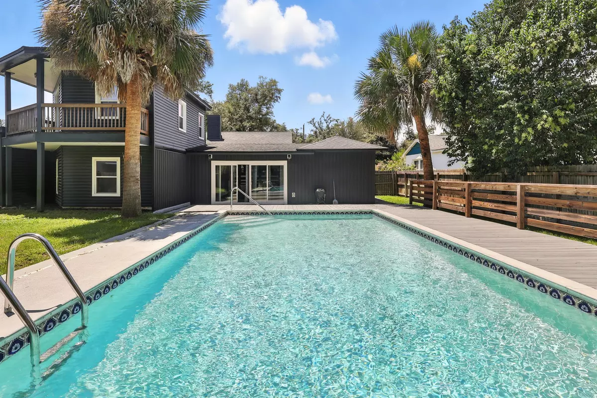 Panama City, FL 32401,328 S Palo Alto Avenue