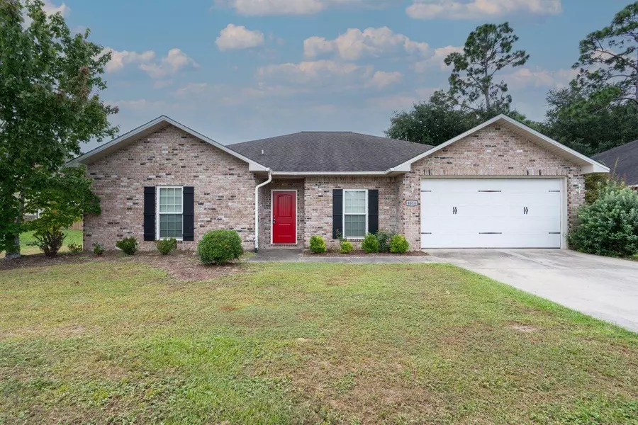 4614 Hermosa Road, Crestview, FL 32539