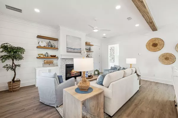 Santa Rosa Beach, FL 32459,33 Grayton Boulevard