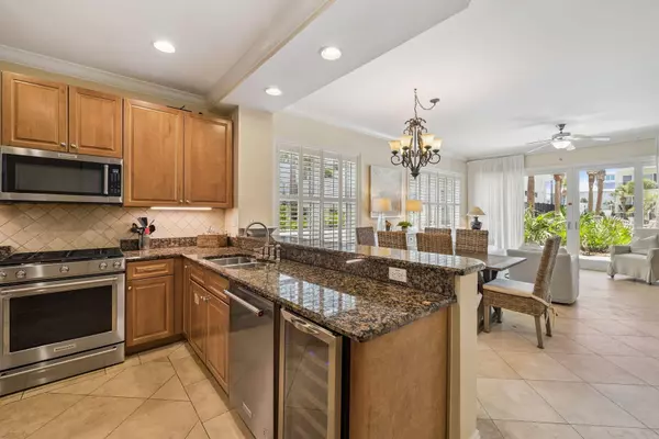 Santa Rosa Beach, FL 32459,2421 W County Highway 30A #D101