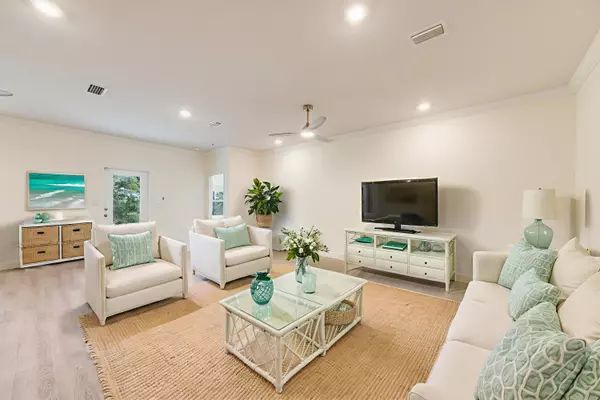 Freeport, FL 32439,121 Lightning Bug Lane