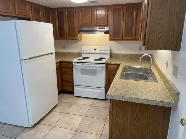 Fort Walton Beach, FL 32548,40 NW Wright Parkway #A