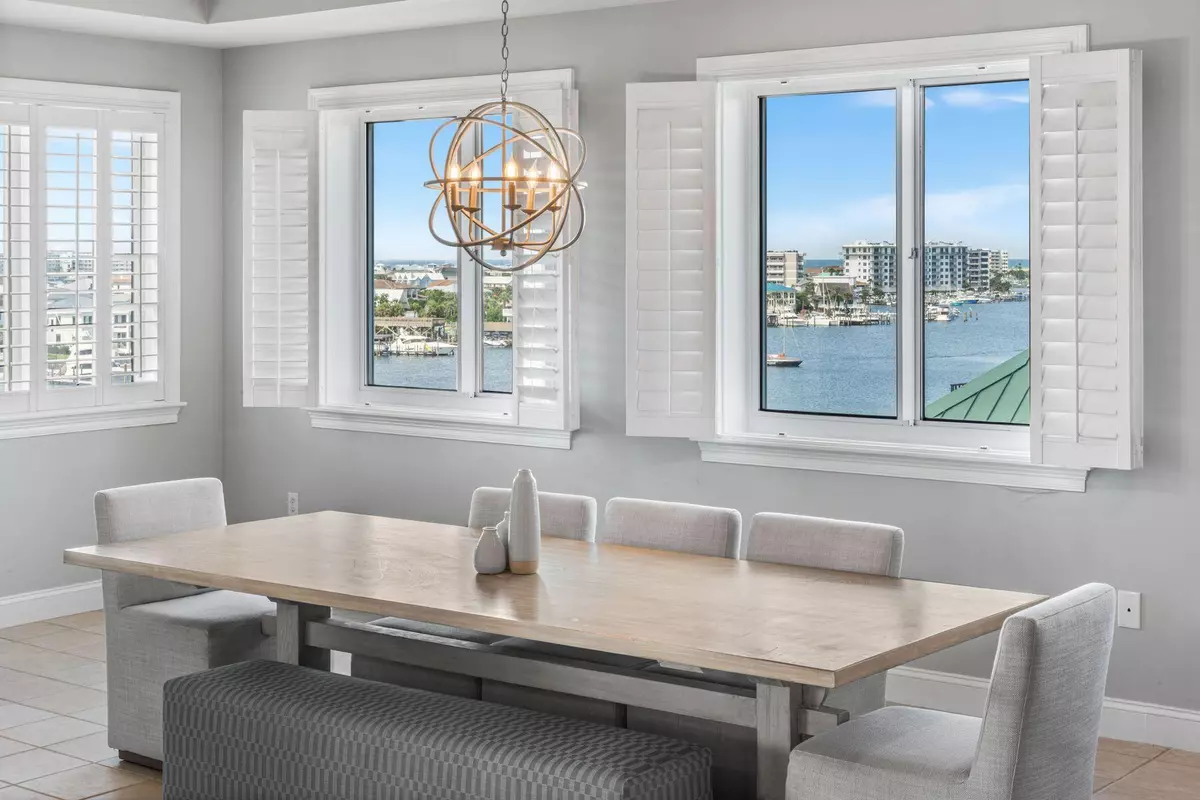 Destin, FL 32541,662 Harbor Boulevard  #UNIT 550