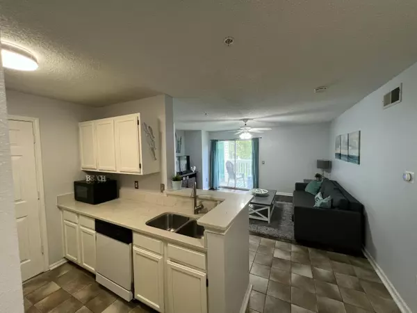 Destin, FL 32541,4070 Dancing Cloud Court  #180