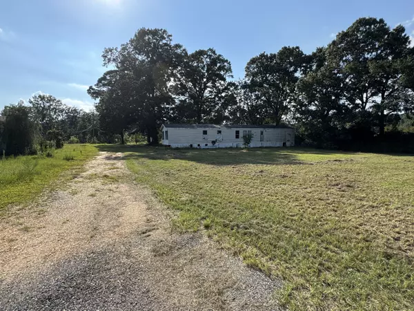 Jay, FL 32565,12715 Scenic Lake Drive