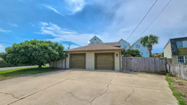Fort Walton Beach, FL 32548,215 Amberjack Drive