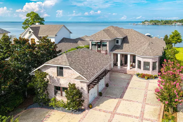 Destin, FL 32541,907 Peacock's Point Drive