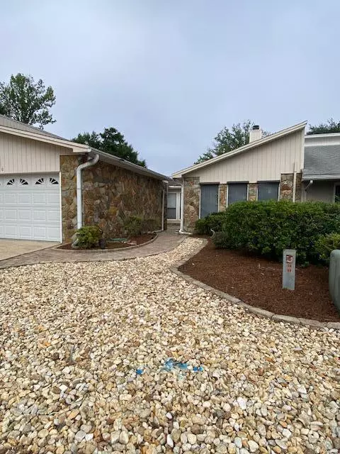 Fort Walton Beach, FL 32547,850 Holbrook Circle