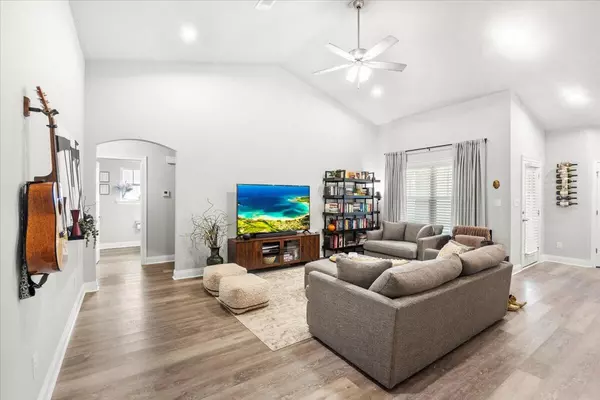 Navarre, FL 32566,7438 Gordon Evans Road