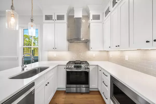 Santa Rosa Beach, FL 32459,520 S County Hwy 393 #19B