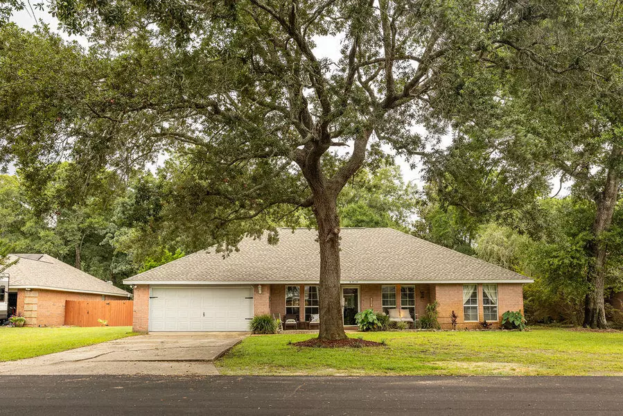 6910 Calle De Caballero, Navarre, FL 32566