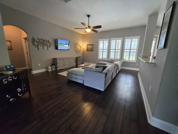 Crestview, FL 32536,6078 Walk Along Way