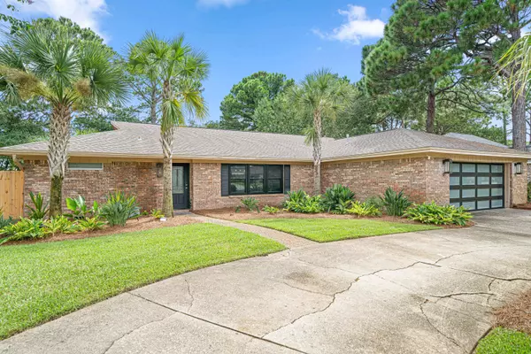 Destin, FL 32541,12 E Country Club Drive