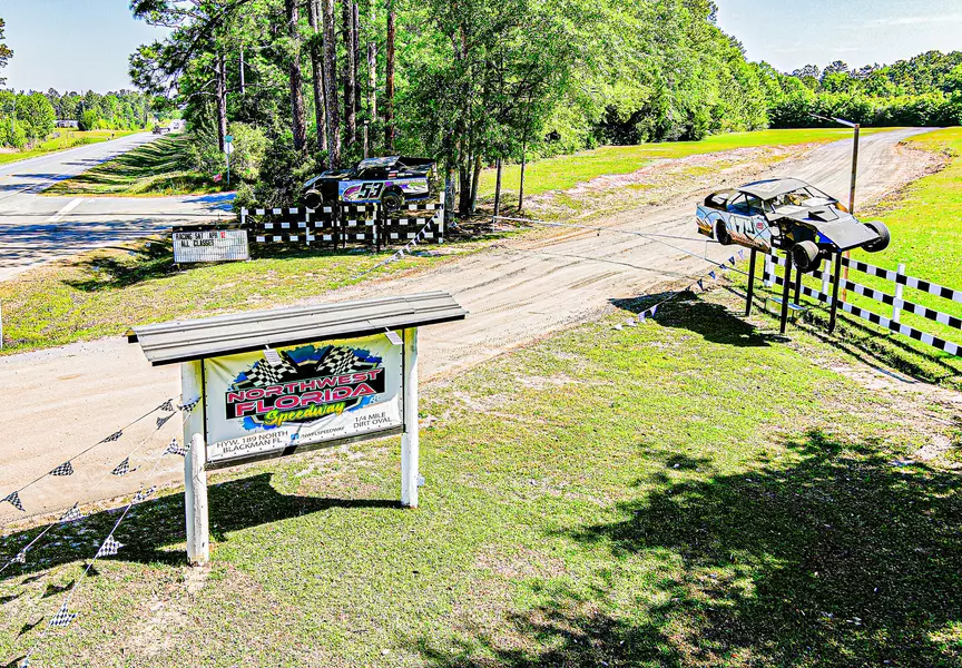 7703 N 189, Baker, FL 32531