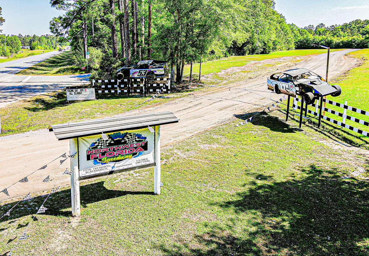 Baker, FL 32531,7703 N 189