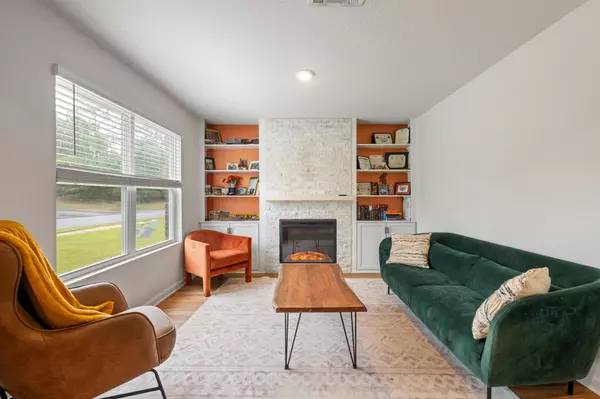 Laurel Hill, FL 32567,6512 Torrey Pines