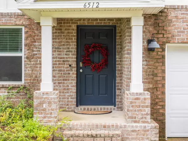 Laurel Hill, FL 32567,6512 Torrey Pines