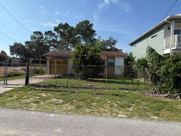 Panama City Beach, FL 32413,21605 Marlin Avenue