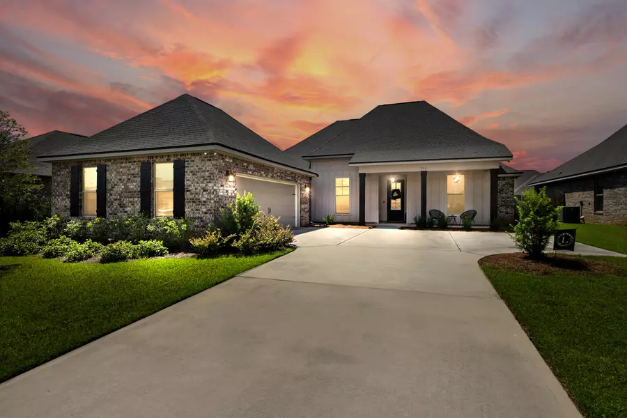 212 Blaze Boulevard, Freeport, FL 32439
