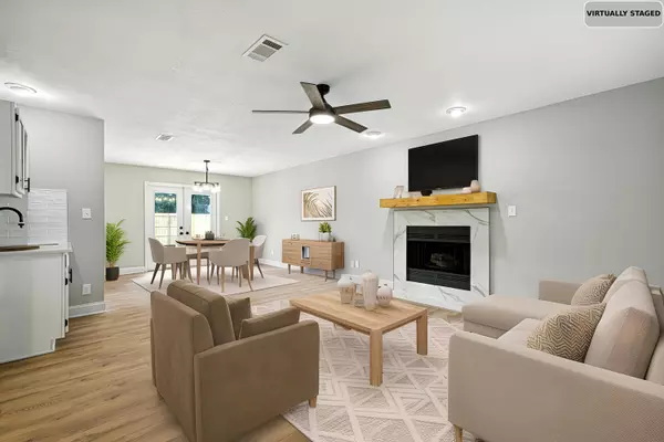 Destin, FL 32541,402 Cedar Street