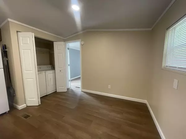 Crestview, FL 32539,5307 Shoffner Boulevard