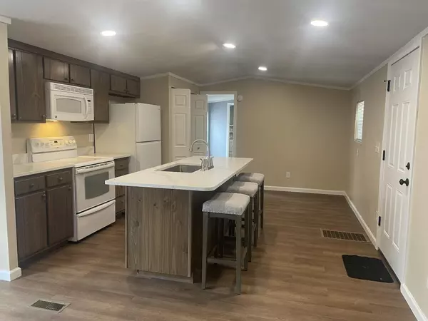Crestview, FL 32539,5307 Shoffner Boulevard
