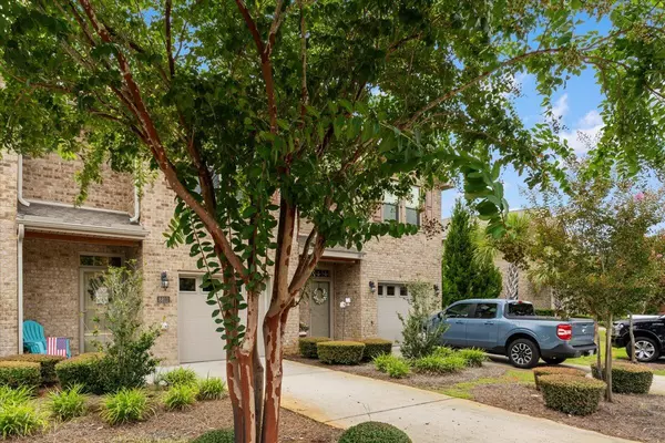 Navarre, FL 32566,8811 Brown Pelican Circle