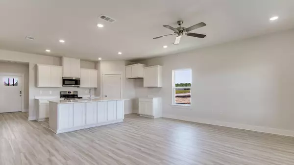 Milton, FL 32583,8053 Fir Tree Drive
