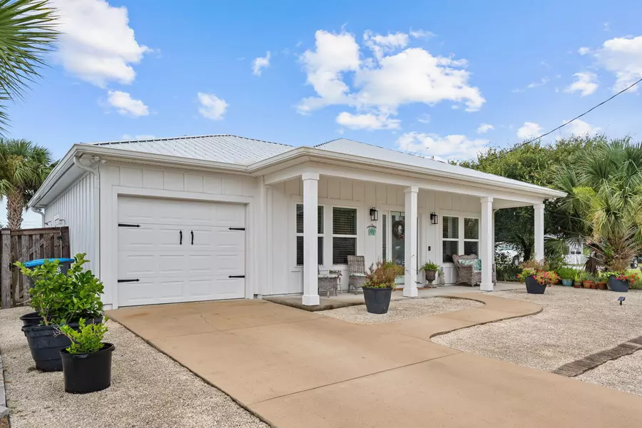 302 S San Souci Boulevard, Panama City, FL 32413