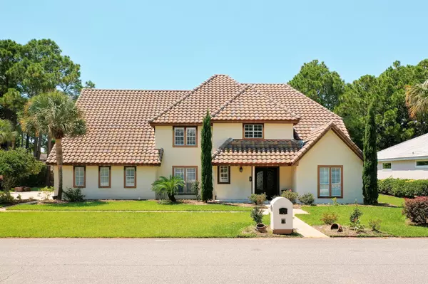 Destin, FL 32541,877 Emerald Bay Drive