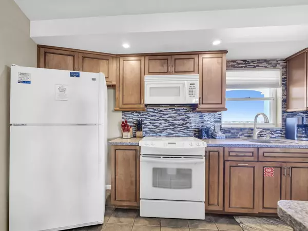 Fort Walton Beach, FL 32548,909 Santa Rosa Boulevard #165