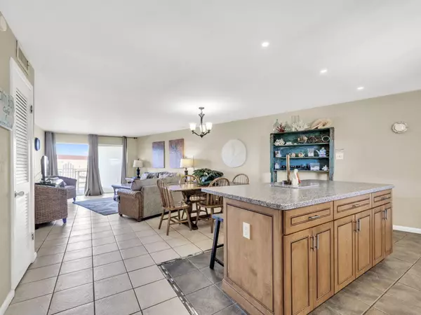 Fort Walton Beach, FL 32548,909 Santa Rosa Boulevard  #165