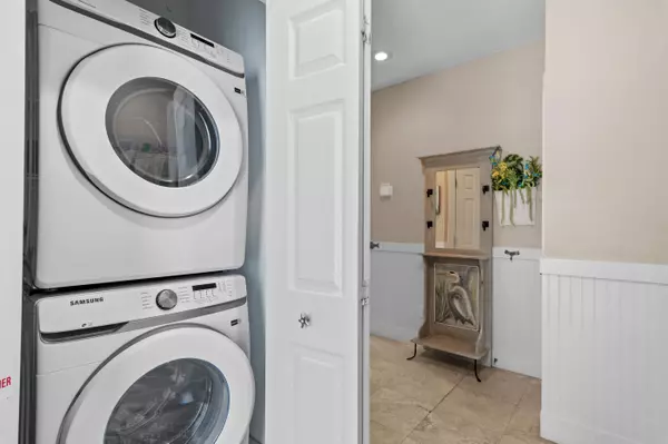 Santa Rosa Beach, FL 32459,32 S Ryan Street