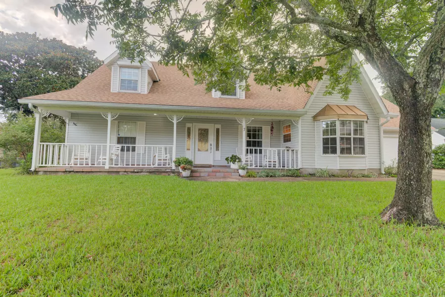 7 Sleepy Hollow Drive, Mary Esther, FL 32569