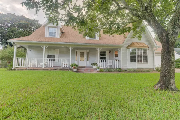 7 Sleepy Hollow Drive, Mary Esther, FL 32569